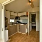 Am Waldrand - Mobilheim Mediterranee Fuer 4 Personen - Backbord Semesterbostad