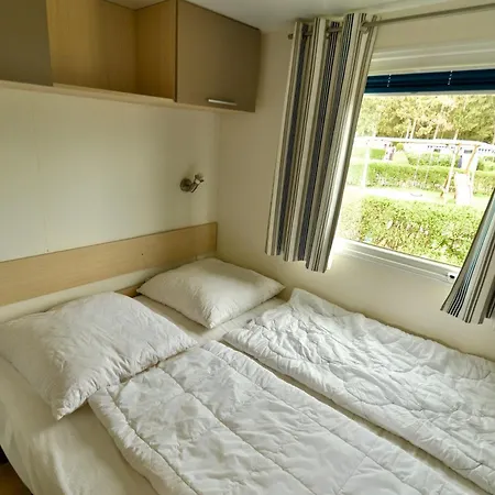 Am Waldrand - Mobilheim Mediterranee Fuer 4 Personen - Backbord Semesterbostad Neustadt in Holstein